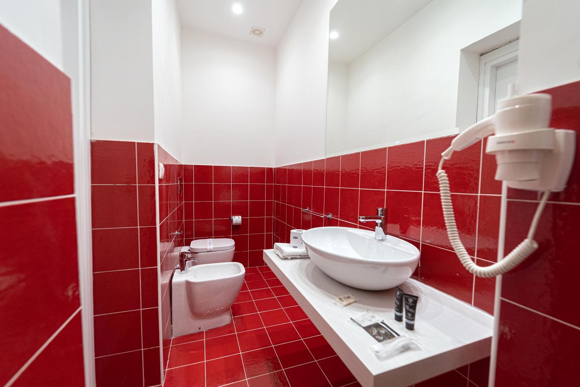 Toledo H, Naples Historical Center, By Clapa Group Hotel Room photo